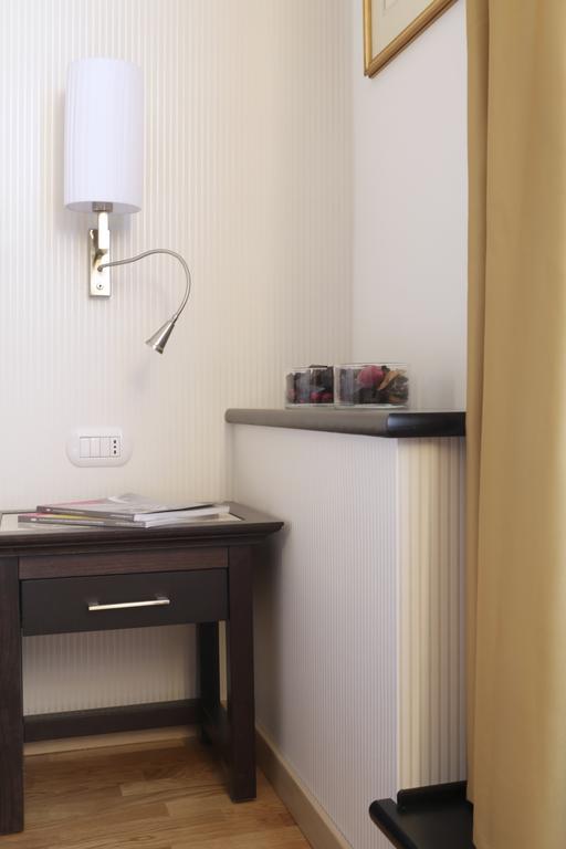 Ig-suites Affittacamere 3*